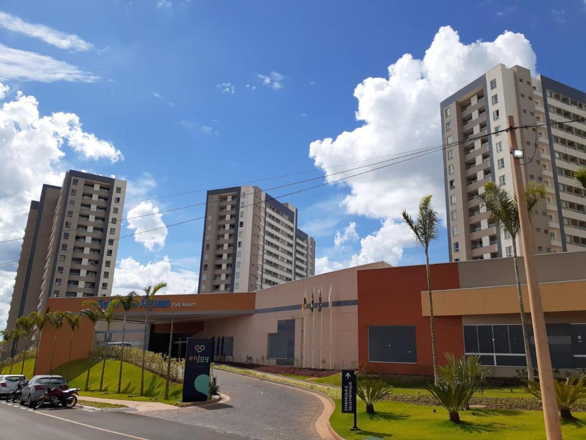 Solar Aguas - Em - Ap 2 Quartos