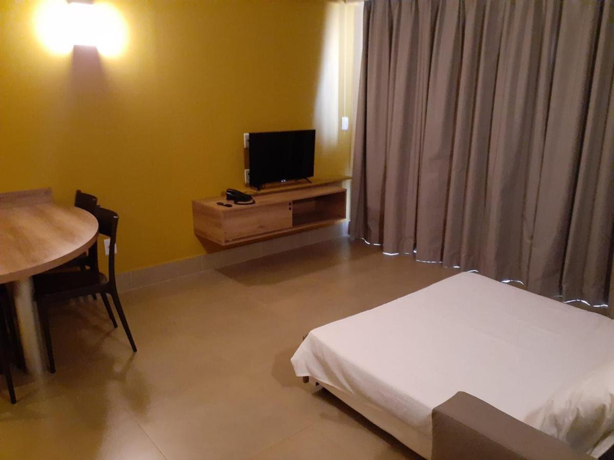 Resort Solar Aguas - Em - Ap 2 Quartos