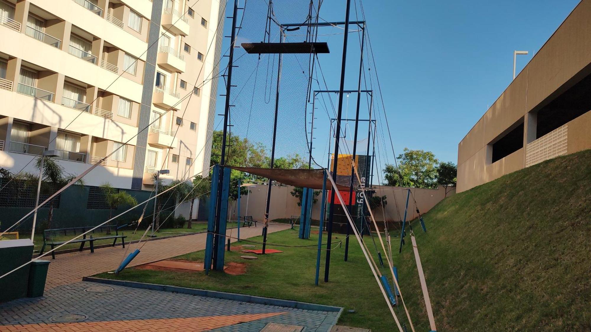 Resort Solar Aguas - Em - Ap 2 Quartos *